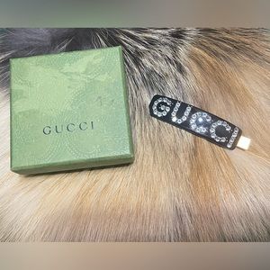 Authentic GUCCI Black Hair Clip with Crystal Logo
